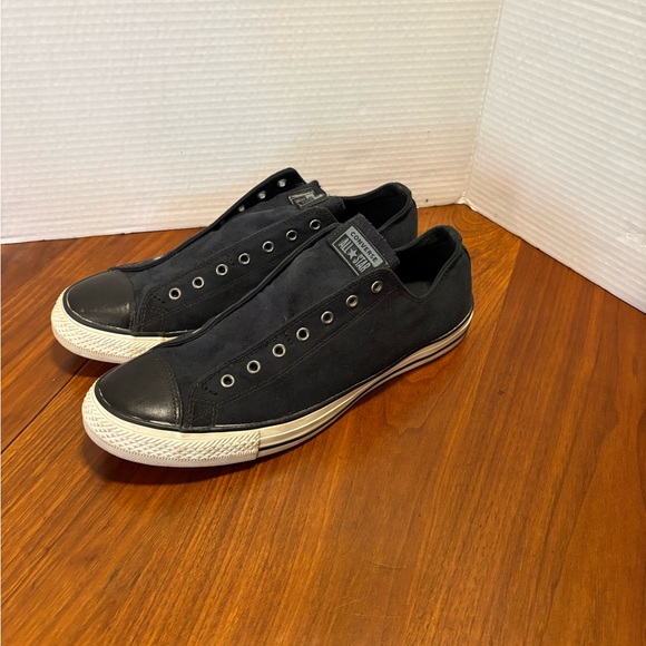 Converse Chuck Taylor All Star Laceless Sneaker 10.5 - Picture 3 of 5